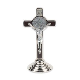 Premium Photo | Close-up Of Crucifix Hanging In Car - Foto 5